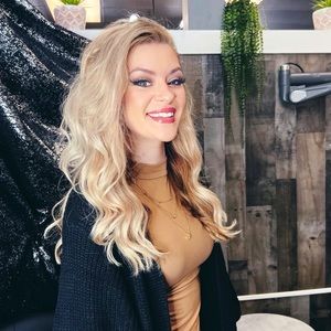 Meet your Posher, Victoria